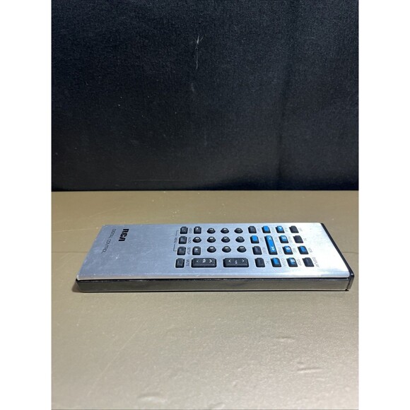Genuine RCA (CRK50A CRK50E) Silver TV Digital Remote Control With Battery Cover - Picture 4 of 6